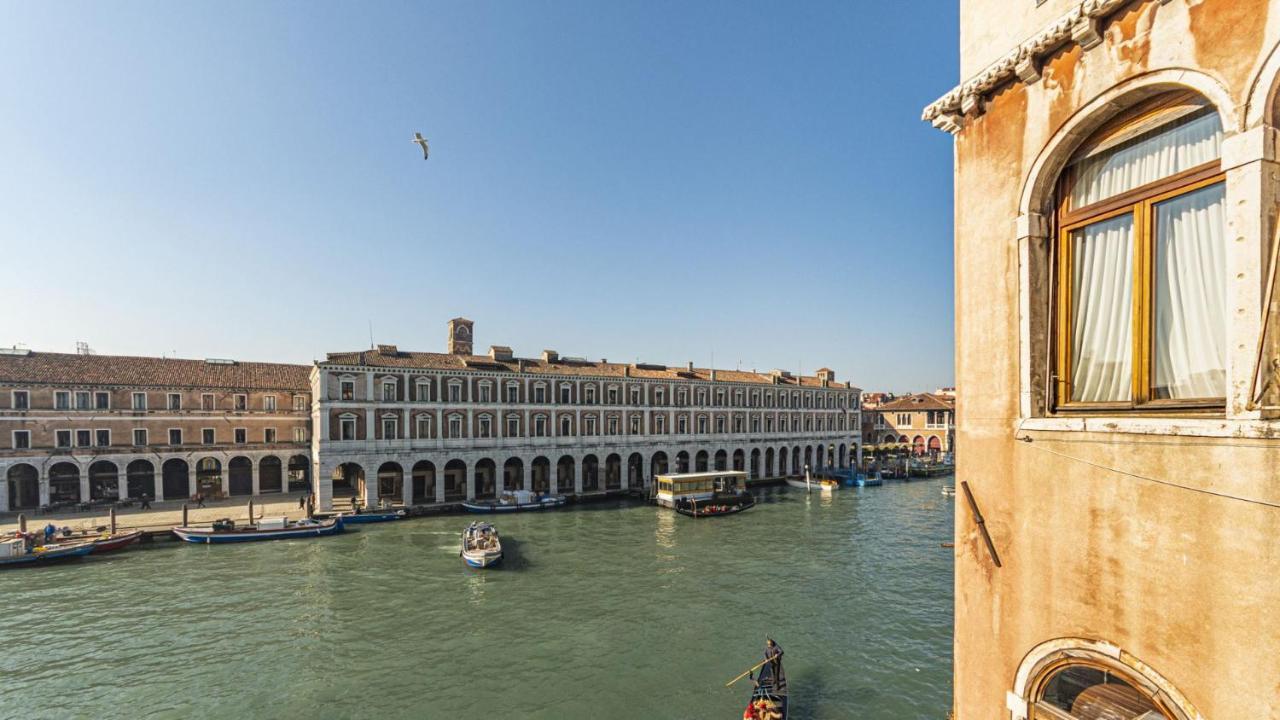 Ca' Pellegrini Luxury Grand Canal Venesia Bagian luar foto